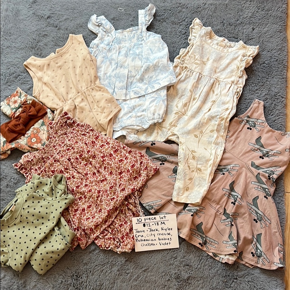 12-18 M girl Clothing Lot (name brands)